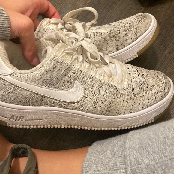 Shoes - AIR FORCE 1s